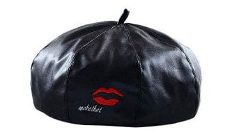 sombreros y boinas de labios